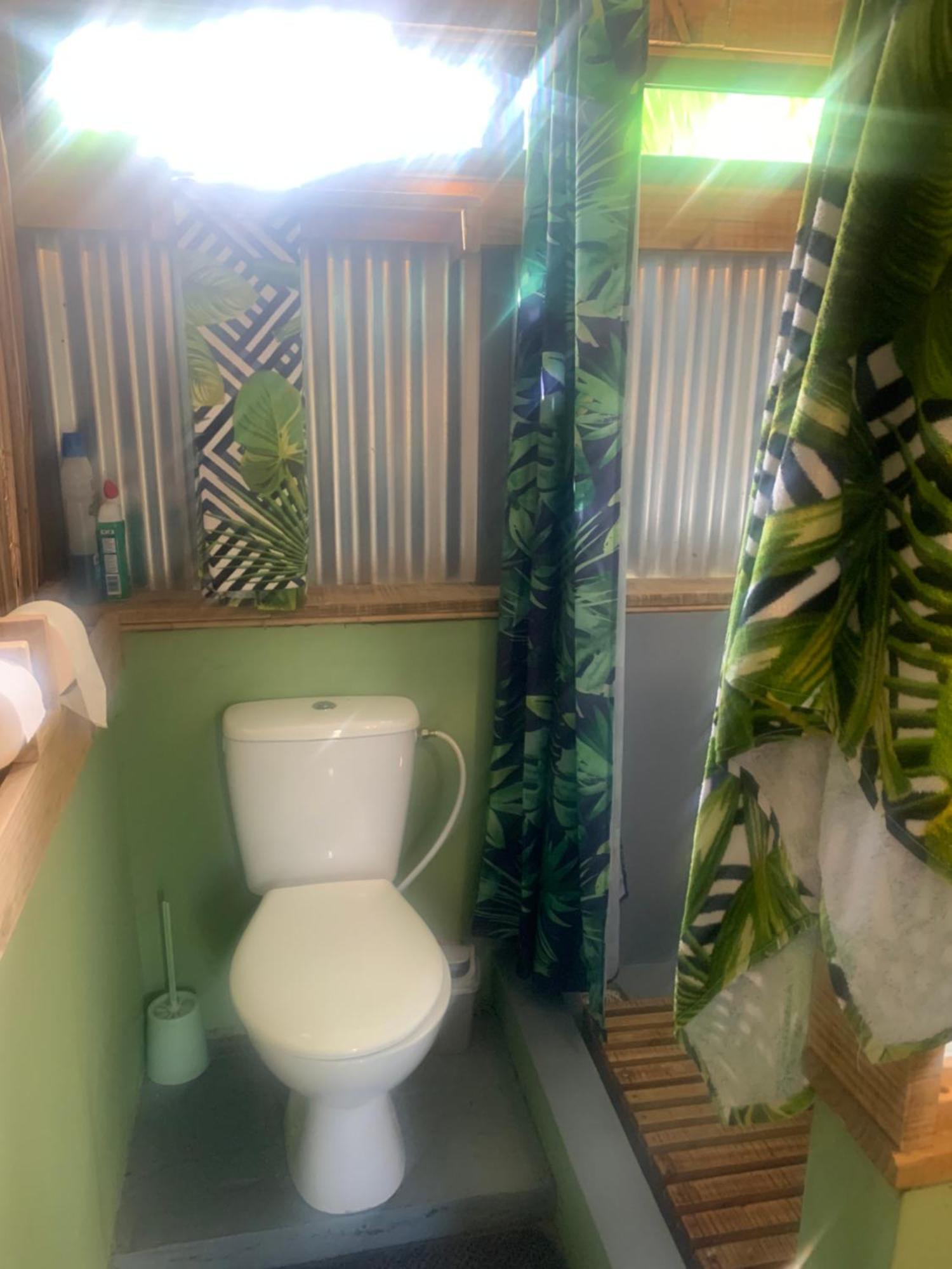 Lily Pad Lodge Bambou 外观 照片